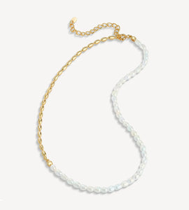 Dazzling Arc Pearl Collar Chain