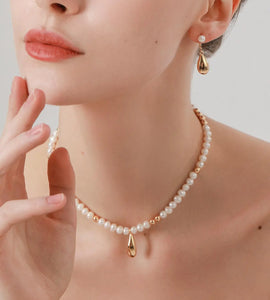 Drop Pearl Collar Chain